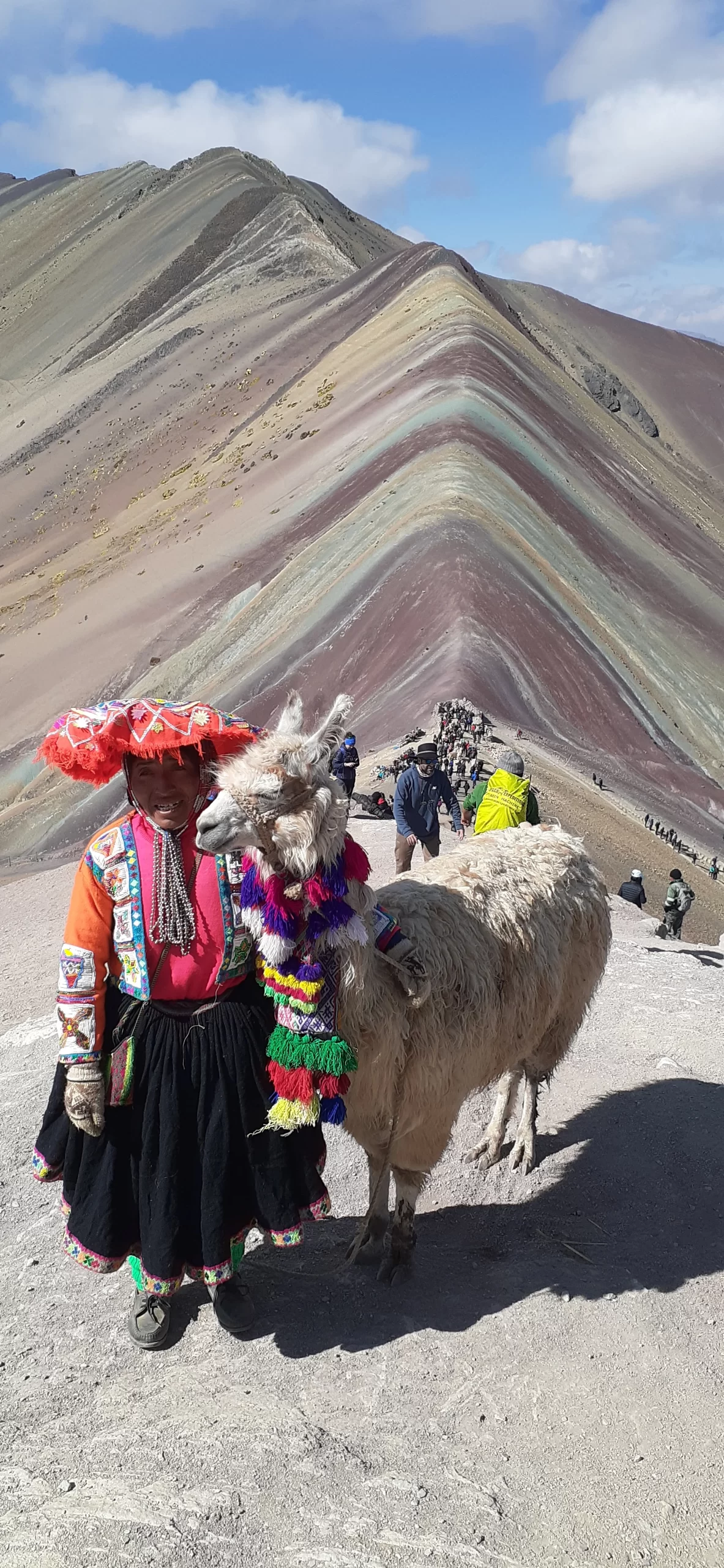 rainbow mountain tour