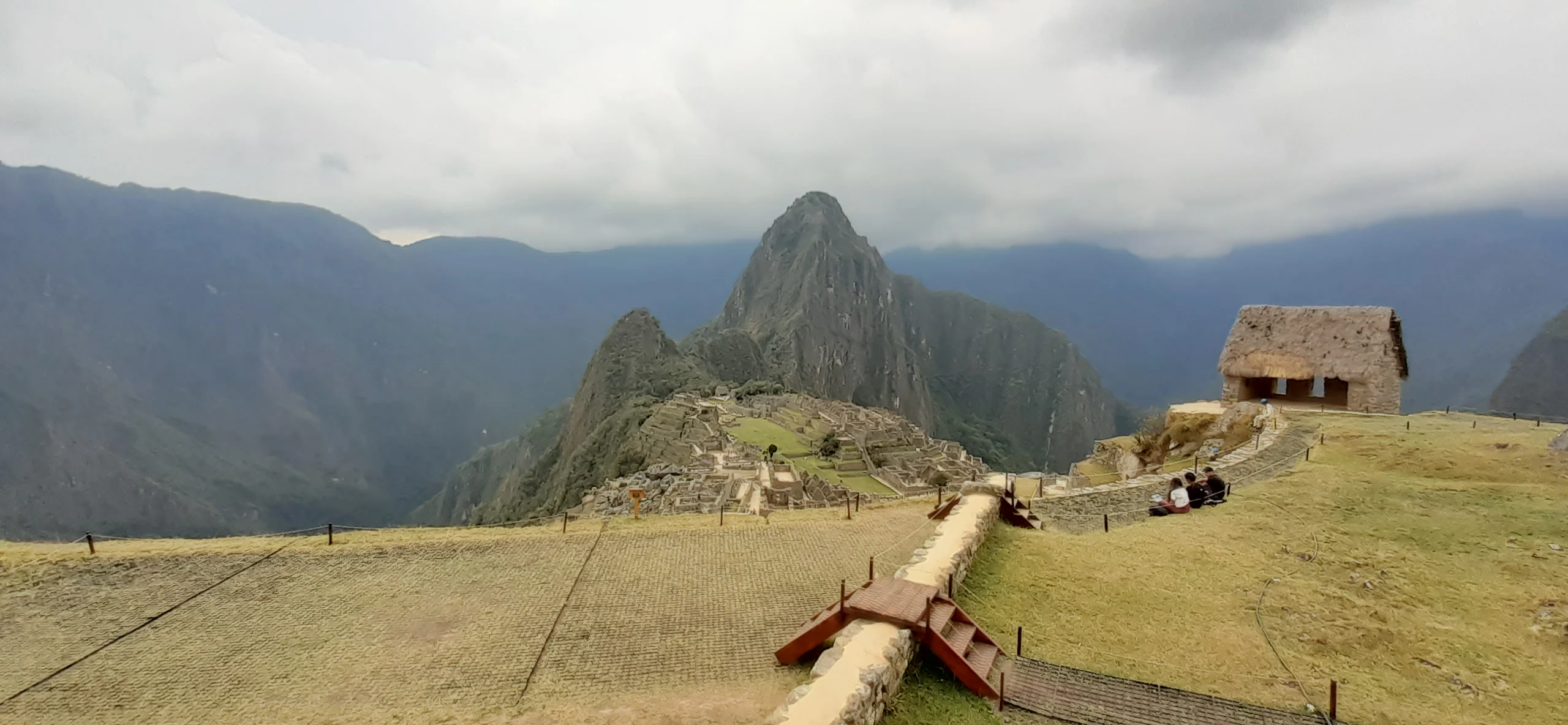 best hiking route to machu picchu